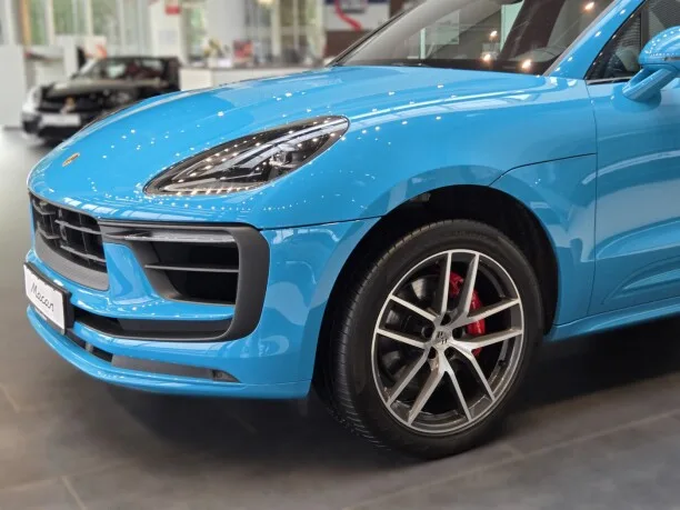 Porsche Macan 2022 — миниатюра 3