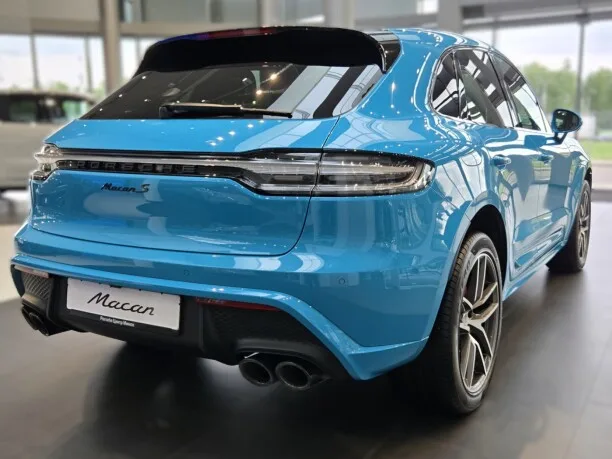 Porsche Macan 2022 — миниатюра 4