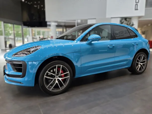 Porsche Macan 2022 — миниатюра 5