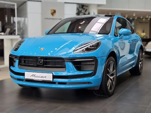 Porsche Macan 2022 — фото 1, купить с доставкой в Москву