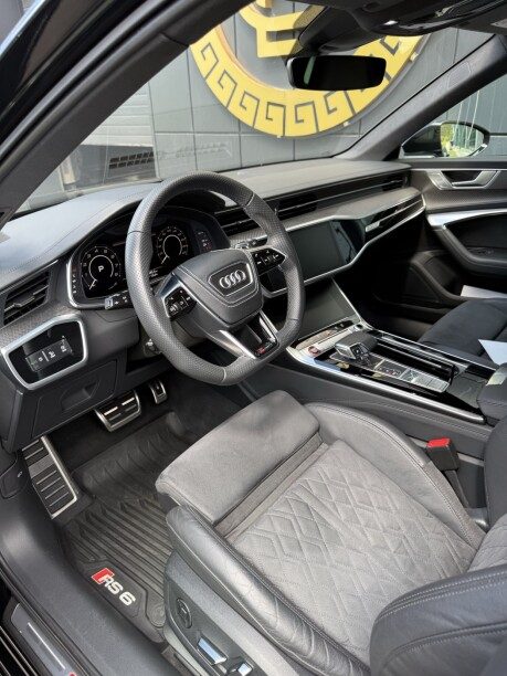 Audi RS6 2022 — 3