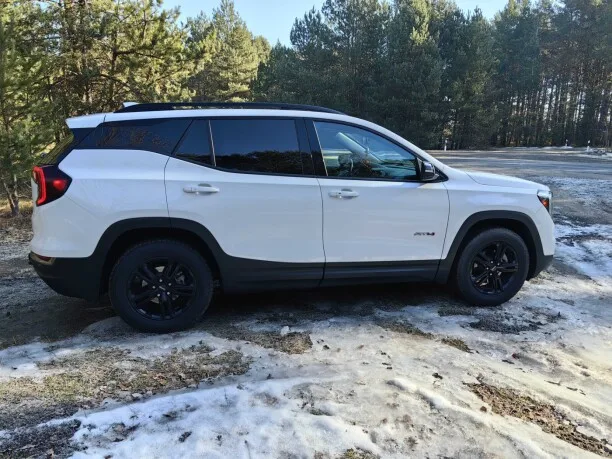GMC Terrain 2022 — миниатюра 4