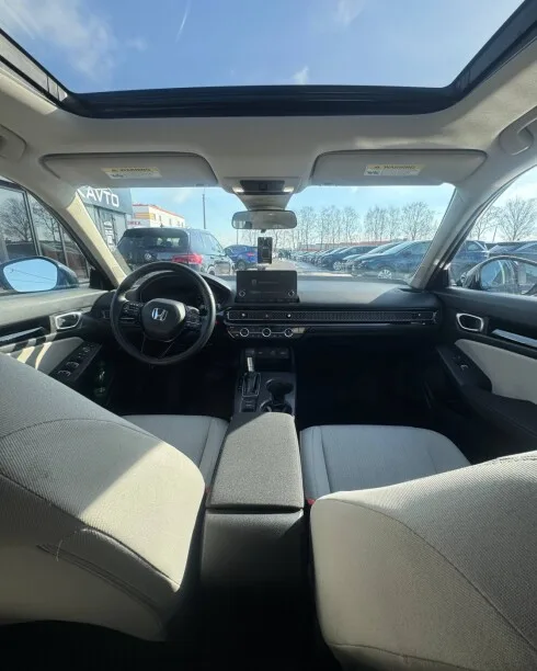 Honda CIVIC 2023 — миниатюра 3