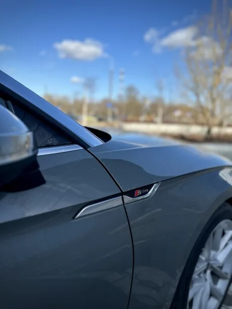 Audi A5 2023 — миниатюра 2