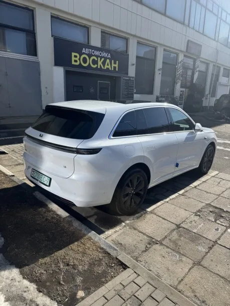 Li Auto L6 2025 — миниатюра 5