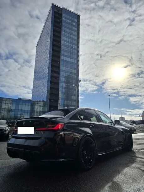 BMW M3 2024 — миниатюра 3