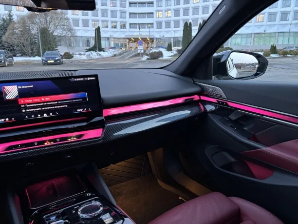 BMW i5 2024 — миниатюра 3