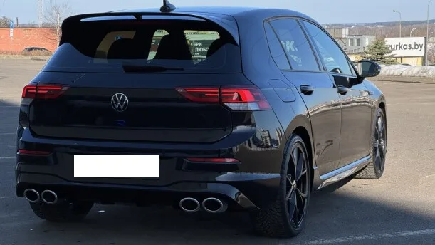Volkswagen Golf R 2023 — миниатюра 3