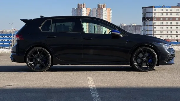 Volkswagen Golf R 2023 — миниатюра 4