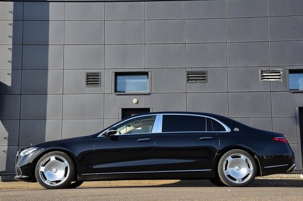 Mercedes-Benz Maybach 2024 — 5