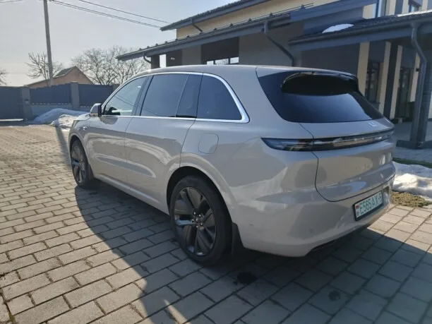 Li Auto L6 2025 — миниатюра 4