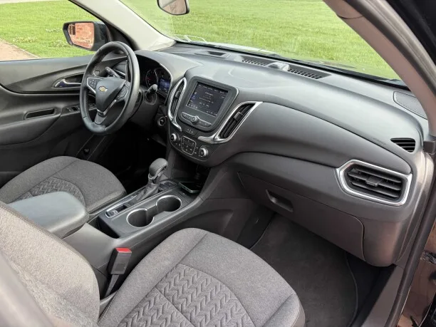 Chevrolet Equinox 2023 — миниатюра 3