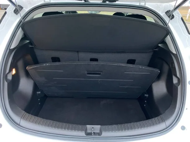 Chevrolet Bolt 2023 — миниатюра 3