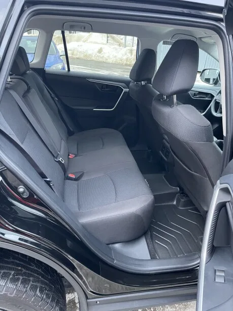 Toyota RAV4 2024 — миниатюра 3