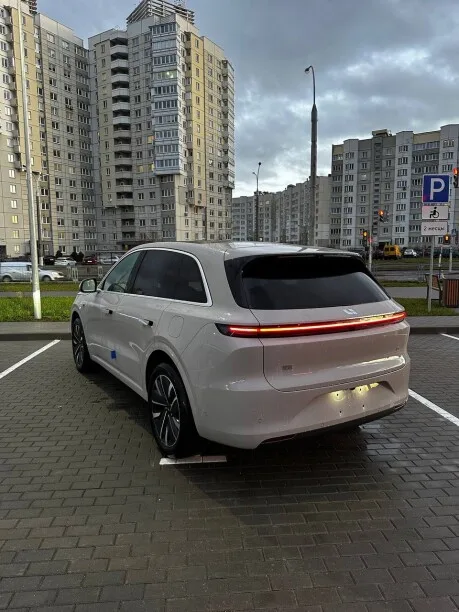 Li Auto L6 2025 — миниатюра 2