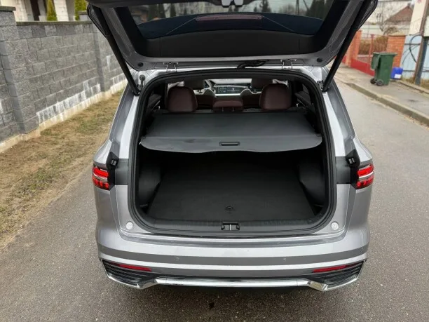 Geely Xingyue L 2022 — миниатюра 3