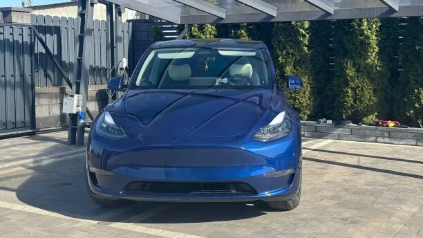 Tesla Model Y 2024 — миниатюра 4