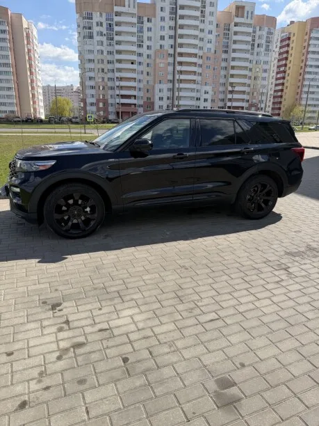 Ford Explorer 2022 — фото 1, купить с доставкой в Москву