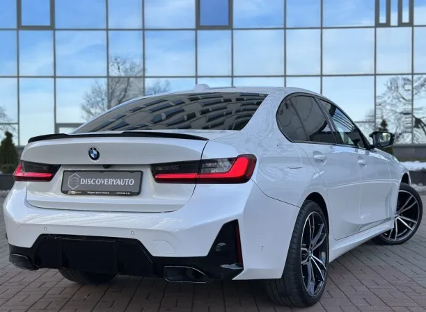 BMW 3 Series 2023 — миниатюра 2