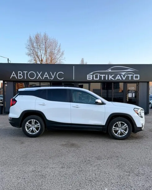 GMC Terrain 2022 — миниатюра 5
