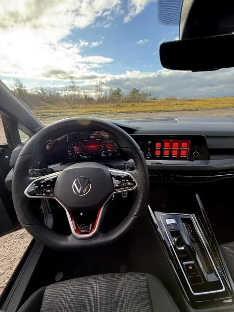 Volkswagen GOLF GTI 2022 — миниатюра 3