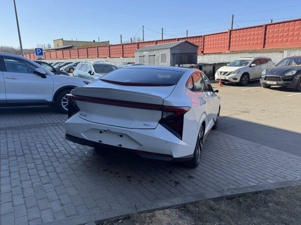 Lingxi L 2024 — 5