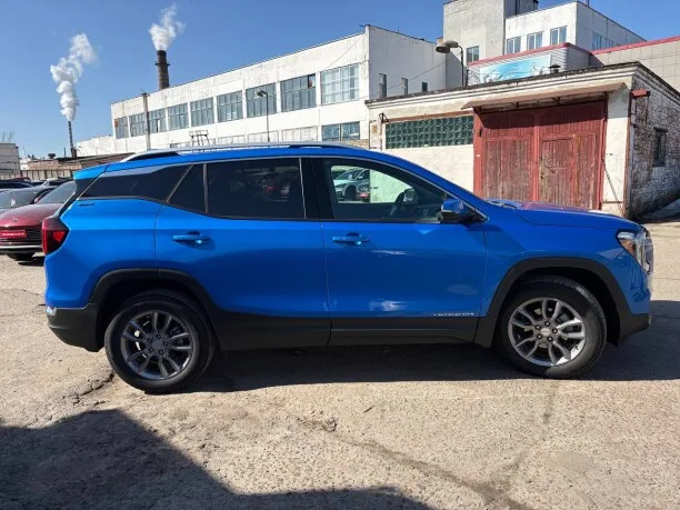 GMC Terrain 2023 — миниатюра 4
