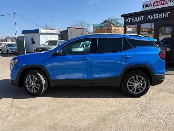 GMC Terrain 2023 — миниатюра 5