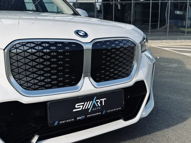 BMW iX1 2025 — миниатюра 3