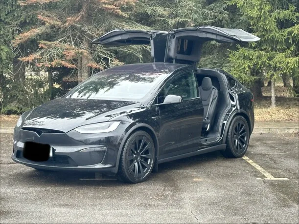 Tesla Model X 2022 — фото 1, купить с доставкой в Москву