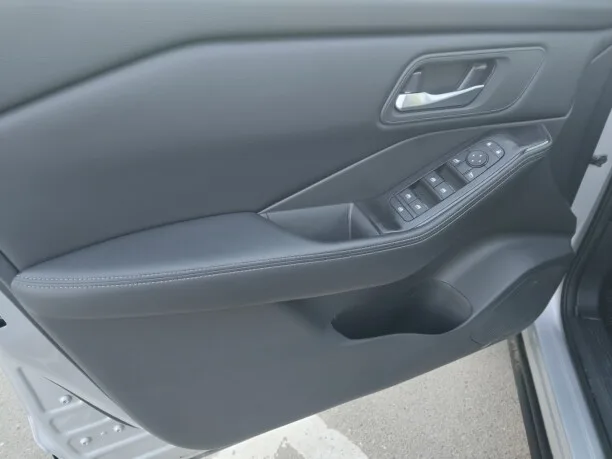Nissan Rogue 2024 — миниатюра 3