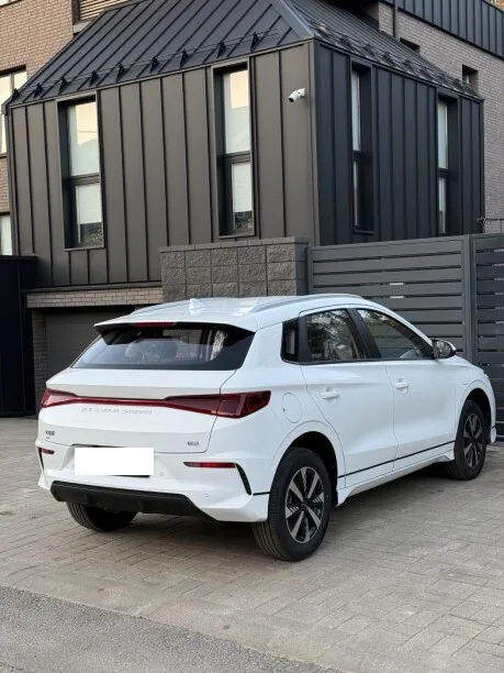 BYD E2 2025 — миниатюра 4
