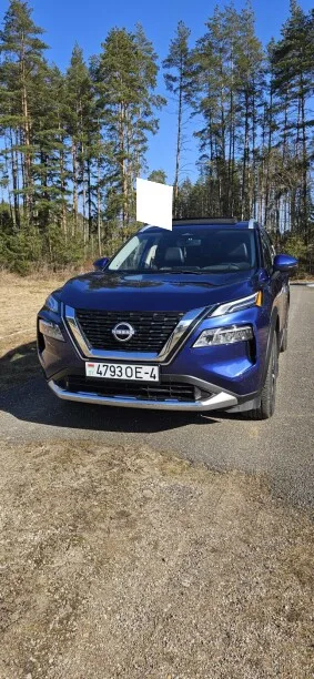 Nissan Rogue 2023 — фото 1, купить с доставкой в Москву