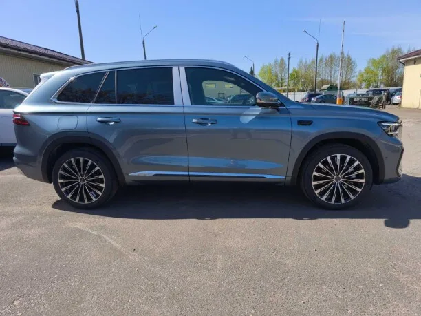 Geely Xingyue L 2026 — миниатюра 2