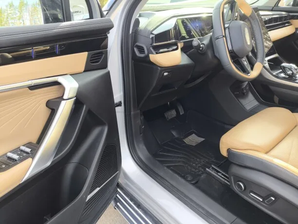 Geely Boyue L 2022 — миниатюра 2
