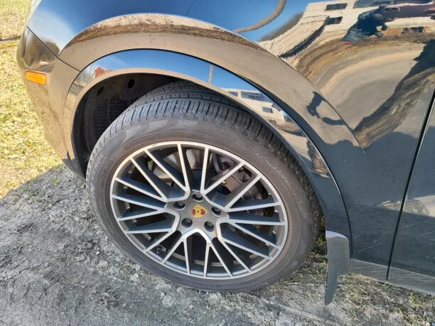 Porsche Cayenne 2022 — миниатюра 5