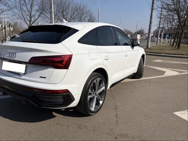 Audi Q5 Sportback 2022 — миниатюра 4