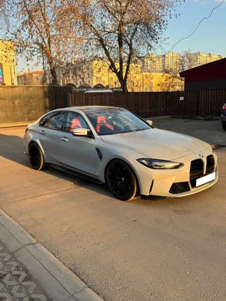 BMW M3 2022 — 4