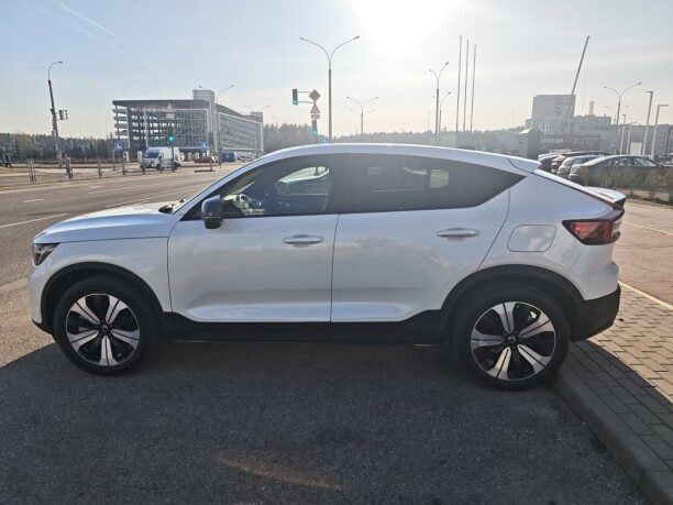 Volvo C40 2022 — 5