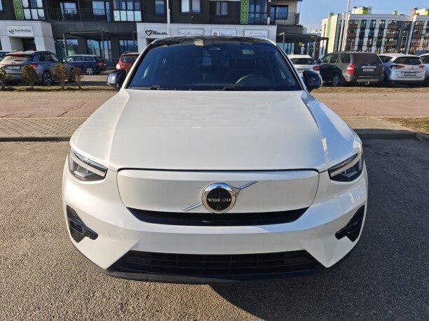 Volvo C40 2022