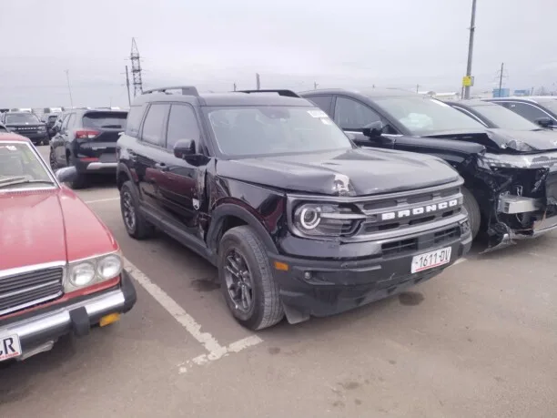 Ford Bronco Sport 2022 — фото 1, купить с доставкой в Москву
