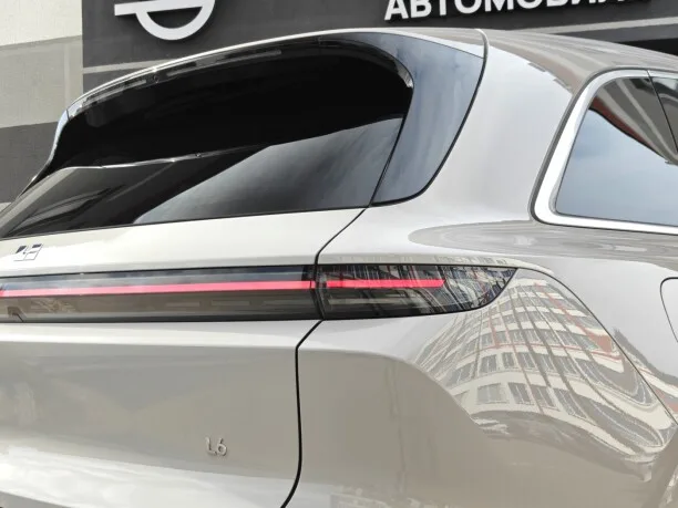 Li Auto L6 2024 — миниатюра 3
