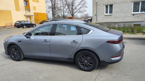 BYD Qin PLUS EV 2025 — 4