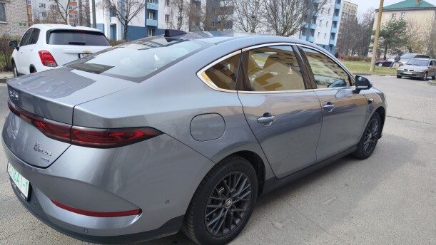 BYD Qin PLUS EV 2025
