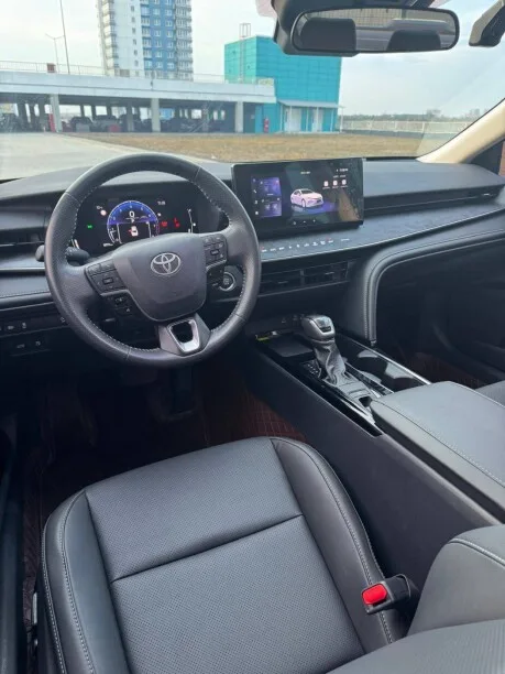 Toyota Camry 2024 — миниатюра 3