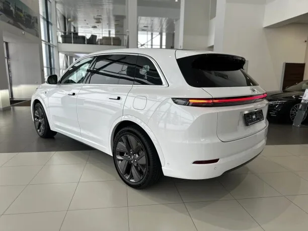 Li Auto L7 2025 — миниатюра 4