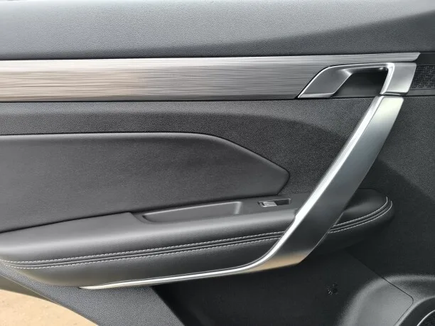 Geely Atlas Pro 2022 — миниатюра 3