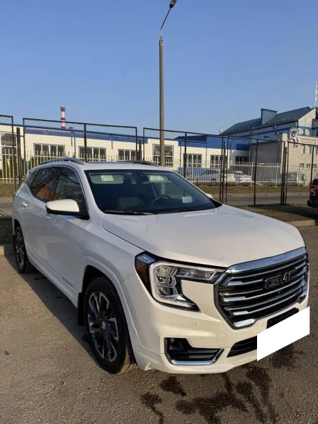 GMC Terrain 2023 — фото 1, купить с доставкой в Москву