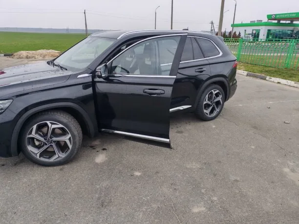 Geely Xingyue L 2022 — миниатюра 5