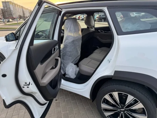 Geely Boyue L 2025 — миниатюра 5